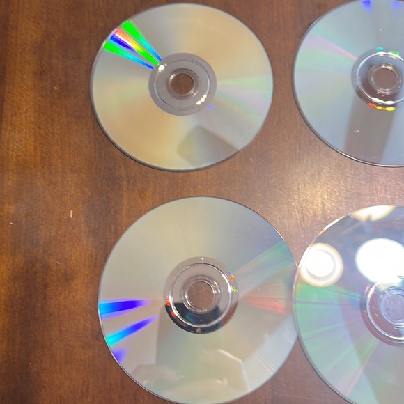 DVD: Desperate House Wife’s.
The complete third season - Picture 9 of 10